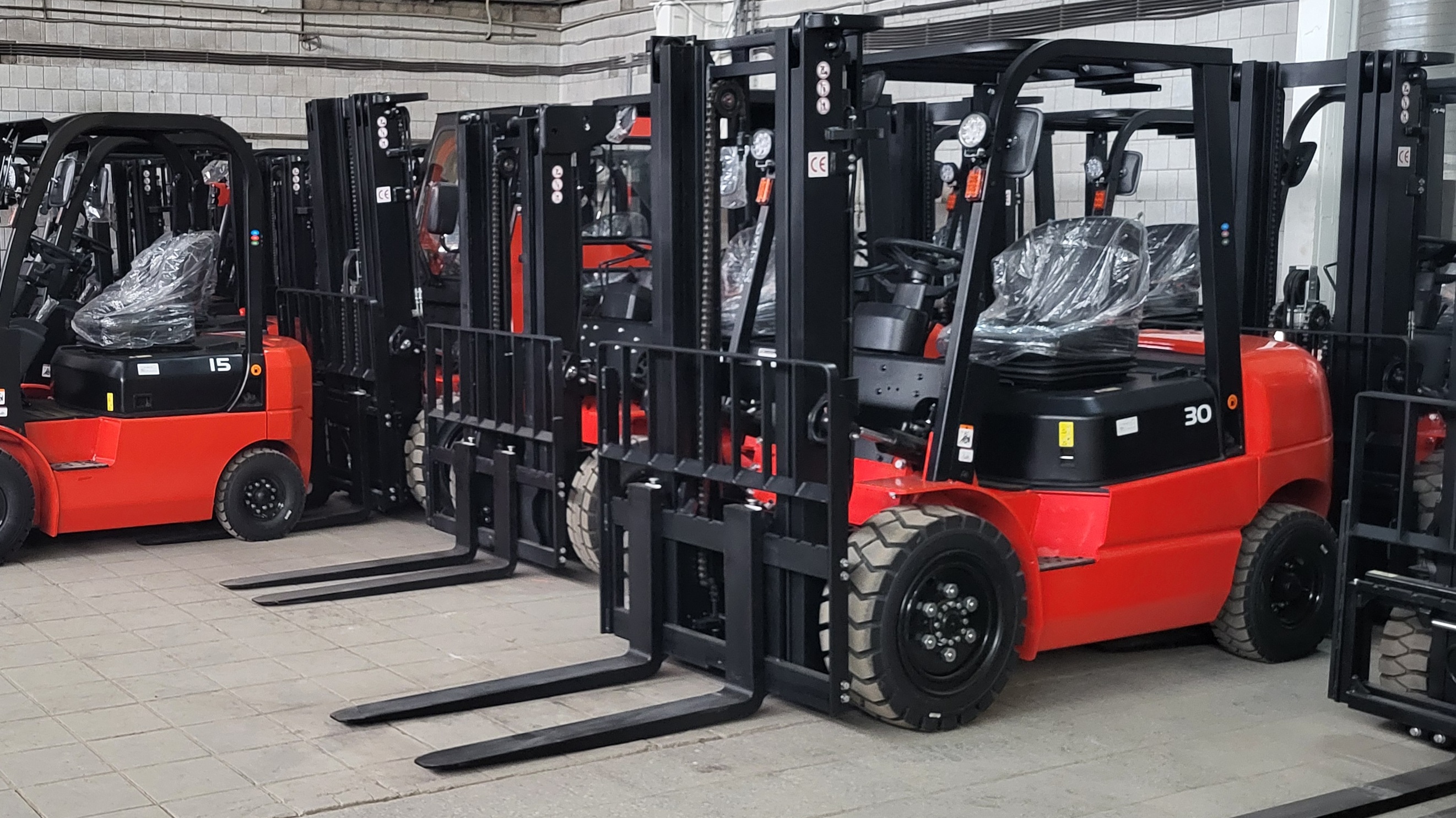 Тест-драйв складской техники на нашем складе в Муроме